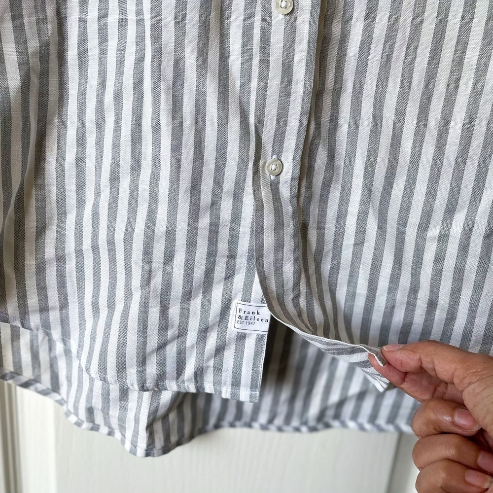 Frank & Eileen Mary Shirtdress Grey White Linen Stripe Long Sleeve Button XS EUC - Picture 2 of 7